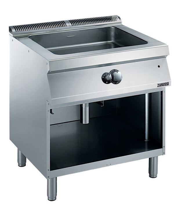 Zanussi EVO700 372106, 800mm Multifunctional Cooker Heated Display
