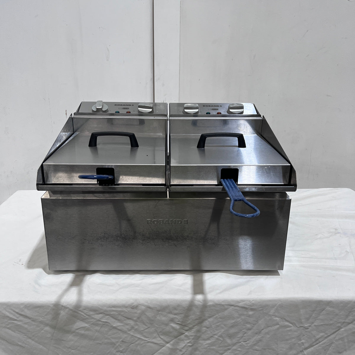 Roband FR28 Counter Top Split Pan Fryer