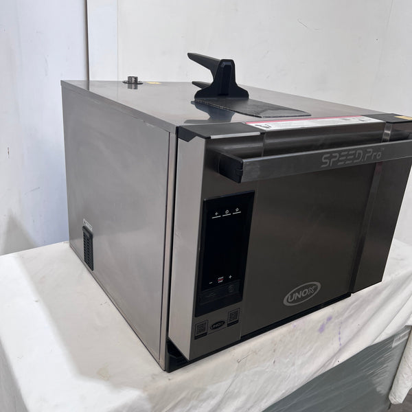 Unox XESW-03HS-MDDN Speed Oven