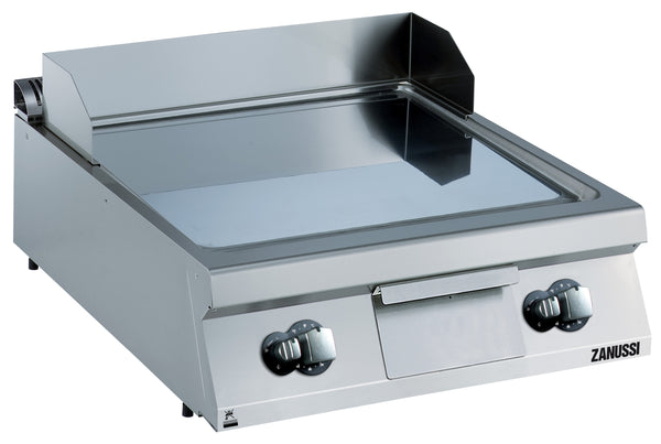 Zanussi EVO900 392054, 800mm Fry Top with Smooth Polished Chrome Sloped Plate