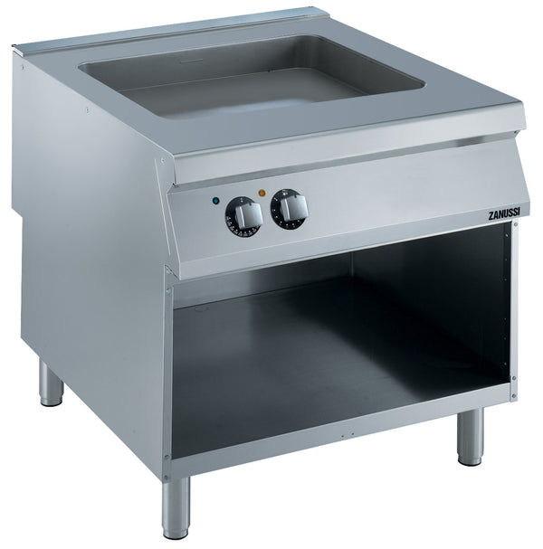 Zanussi EVO900 392151, 800mm Multifunctional Cooker Heated Display with Compound Bottom