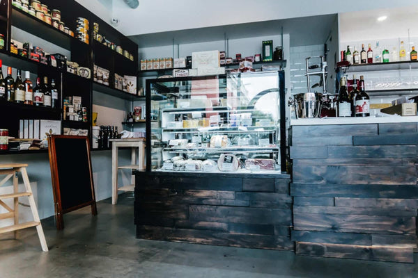 Comptoir Cellars cake display fridge floor standing