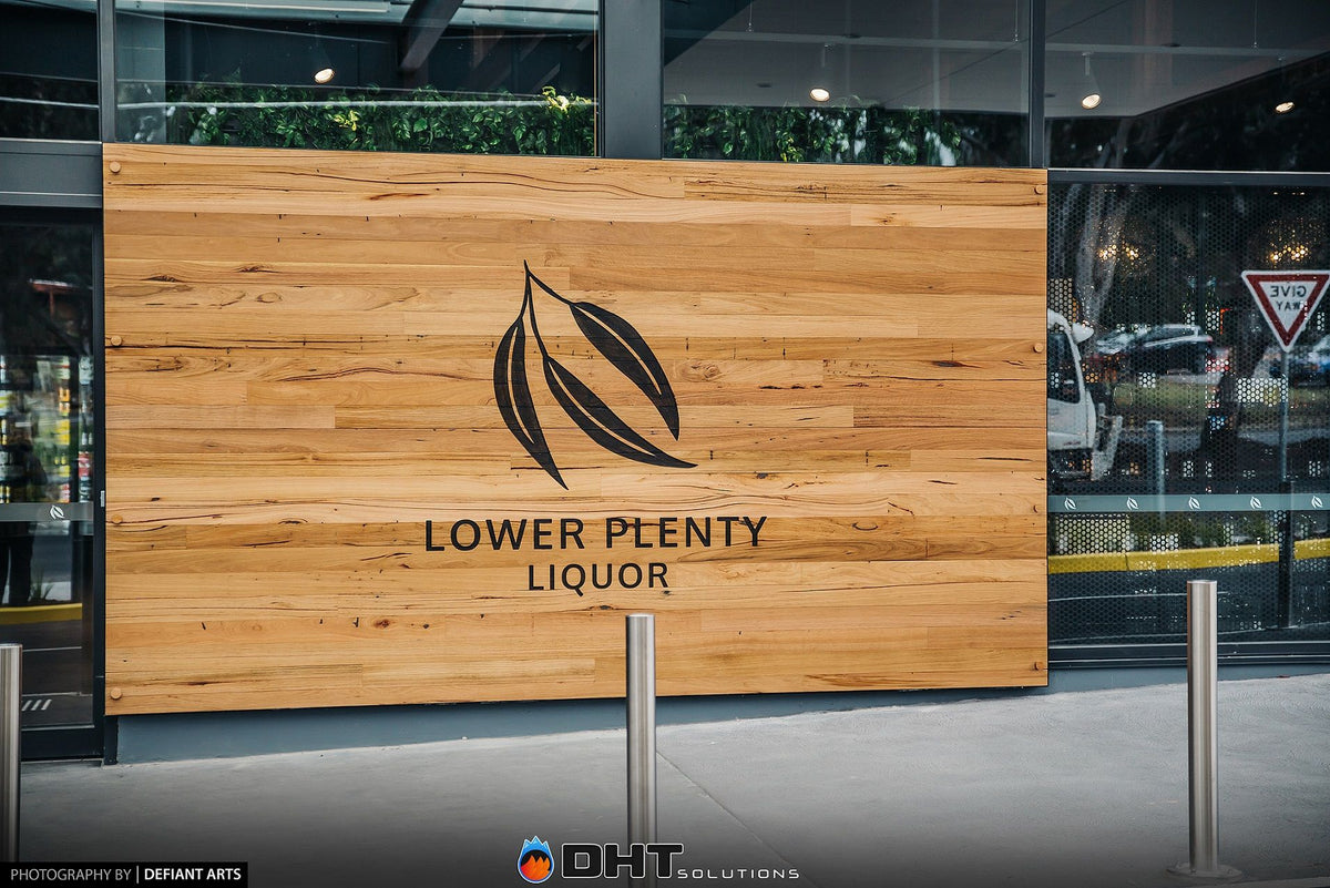 Lower Plenty Bottleshop signage
