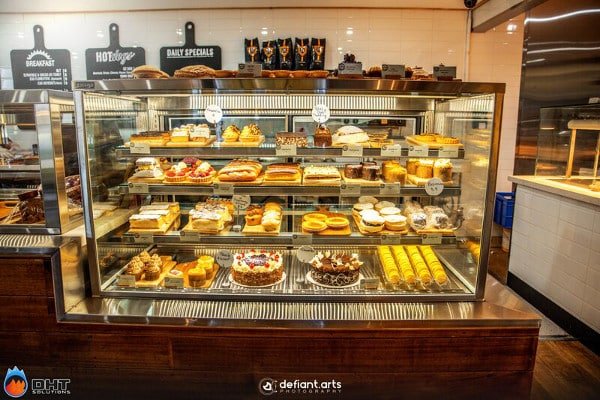 Pie Time Thomastown Cossiga Cake Display